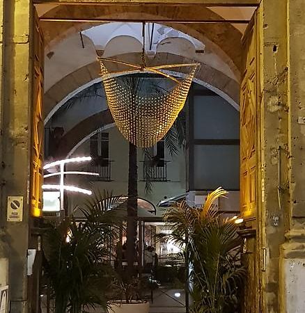 Hotel Regina Palermo Kültér fotó