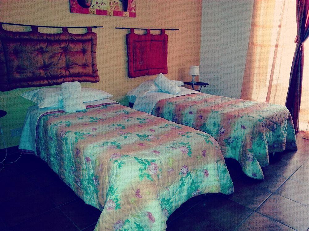 Hotel Regina Palermo Kültér fotó