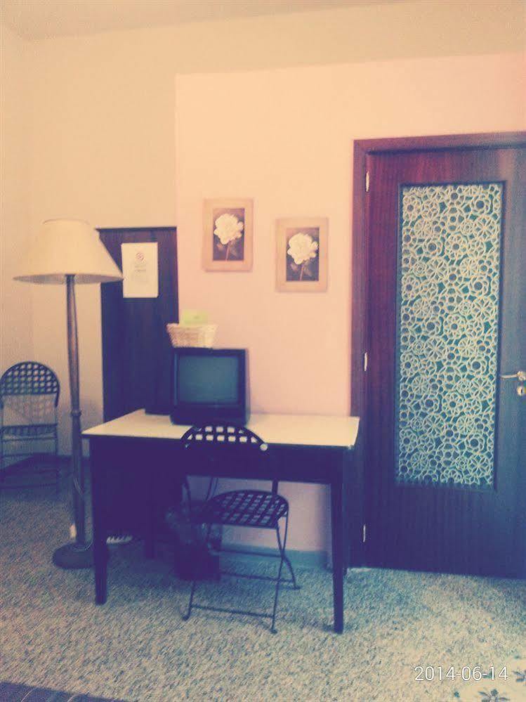 Hotel Regina Palermo Kültér fotó