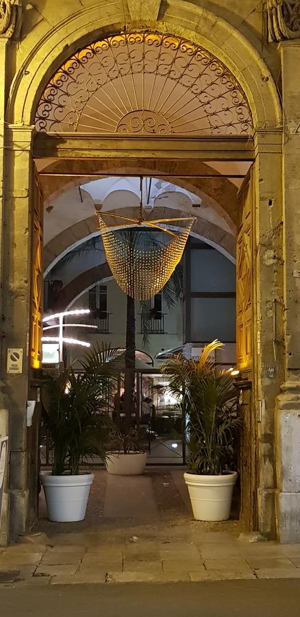 Hotel Regina Palermo Kültér fotó