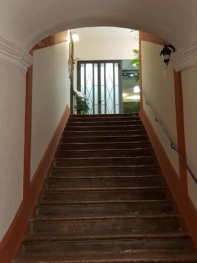 Hotel Regina Palermo Kültér fotó
