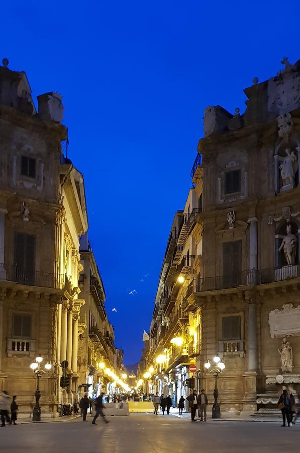 Hotel Regina Palermo Kültér fotó